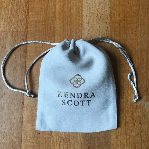 Kendra Scott Veronica Hoop Earrings in Gold with Pouch & box - Picture 12 of 14